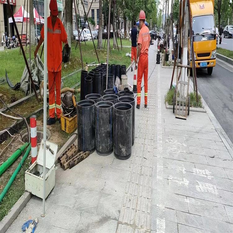 灯塔管道短管置换修复